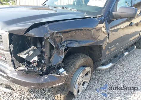 2015 Chevrolet Silverado K1500 Lt z USA, uszkodzony, nr VIN 1GCVKREC3FZ151717